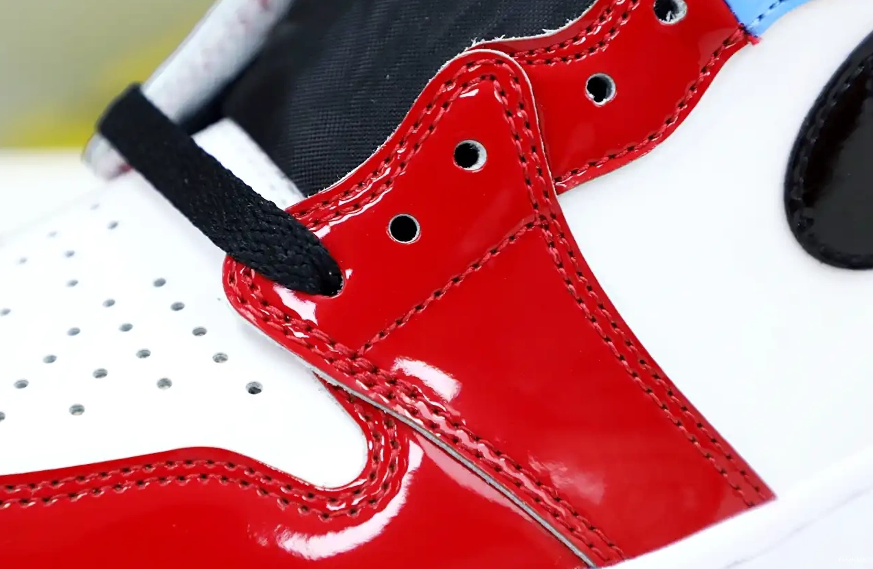1 AIR OG JORDAN 'FEARLESS' RETRO HIGH 0520
